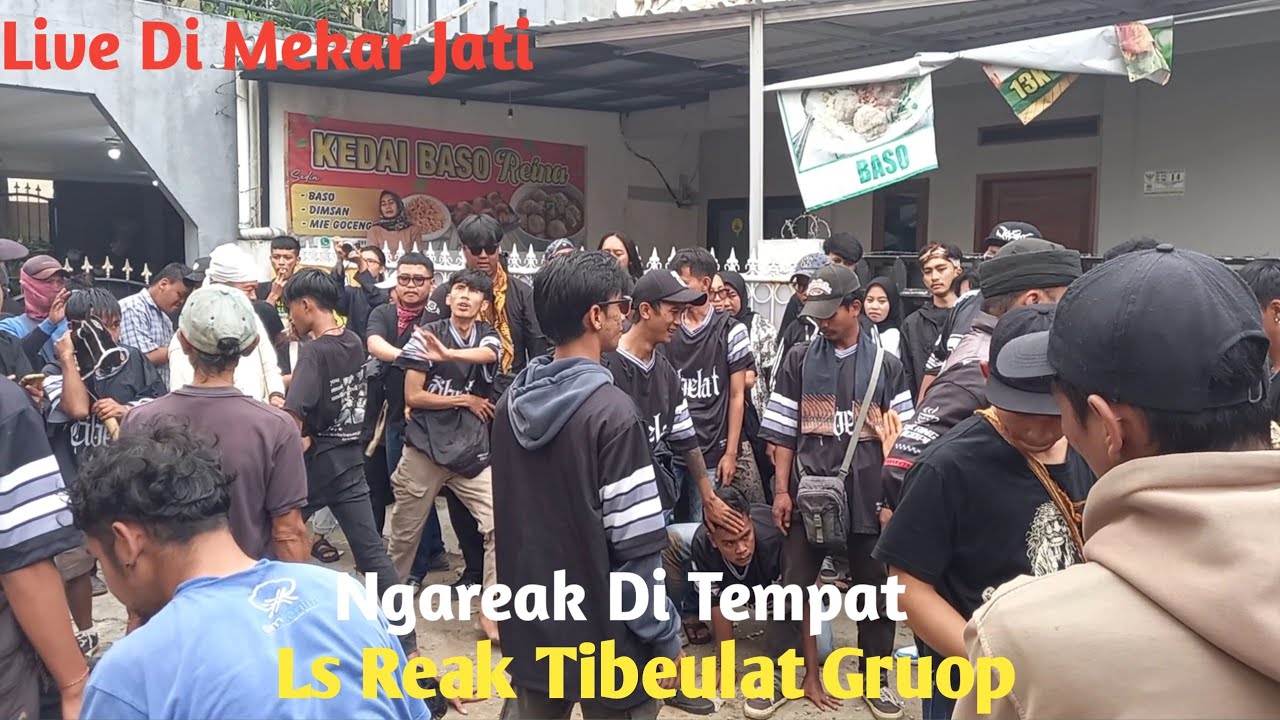 Ls Reak Tibeulat Gruop Ngareak Di Tempat Live Di Mekar Biru Cibiru