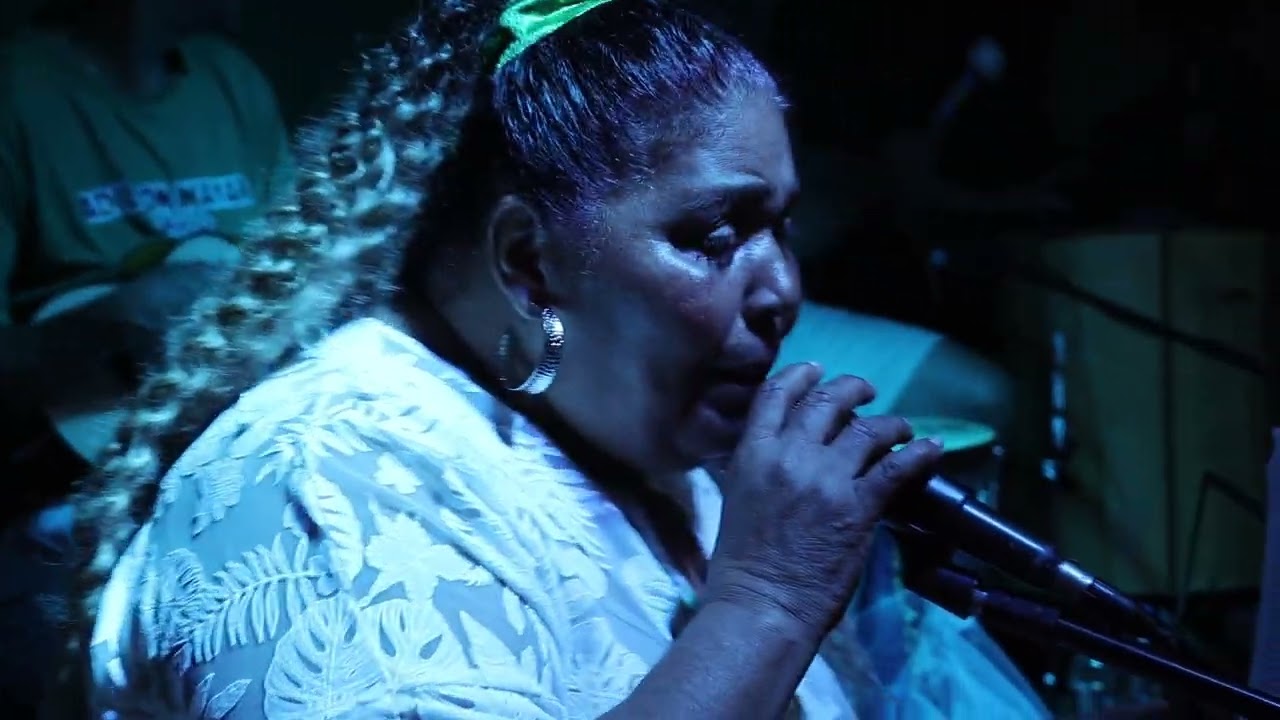 Adilson Mayar e grupo Samba com Dendê Homenagem a Mãe Rita Araraquara SP ELA É OYÁ