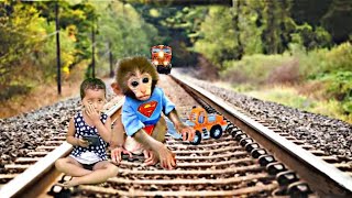 Baby Crying On Railway Crazy Tigers On Track Try To Stop The Train And Escapes Funny Video Editing