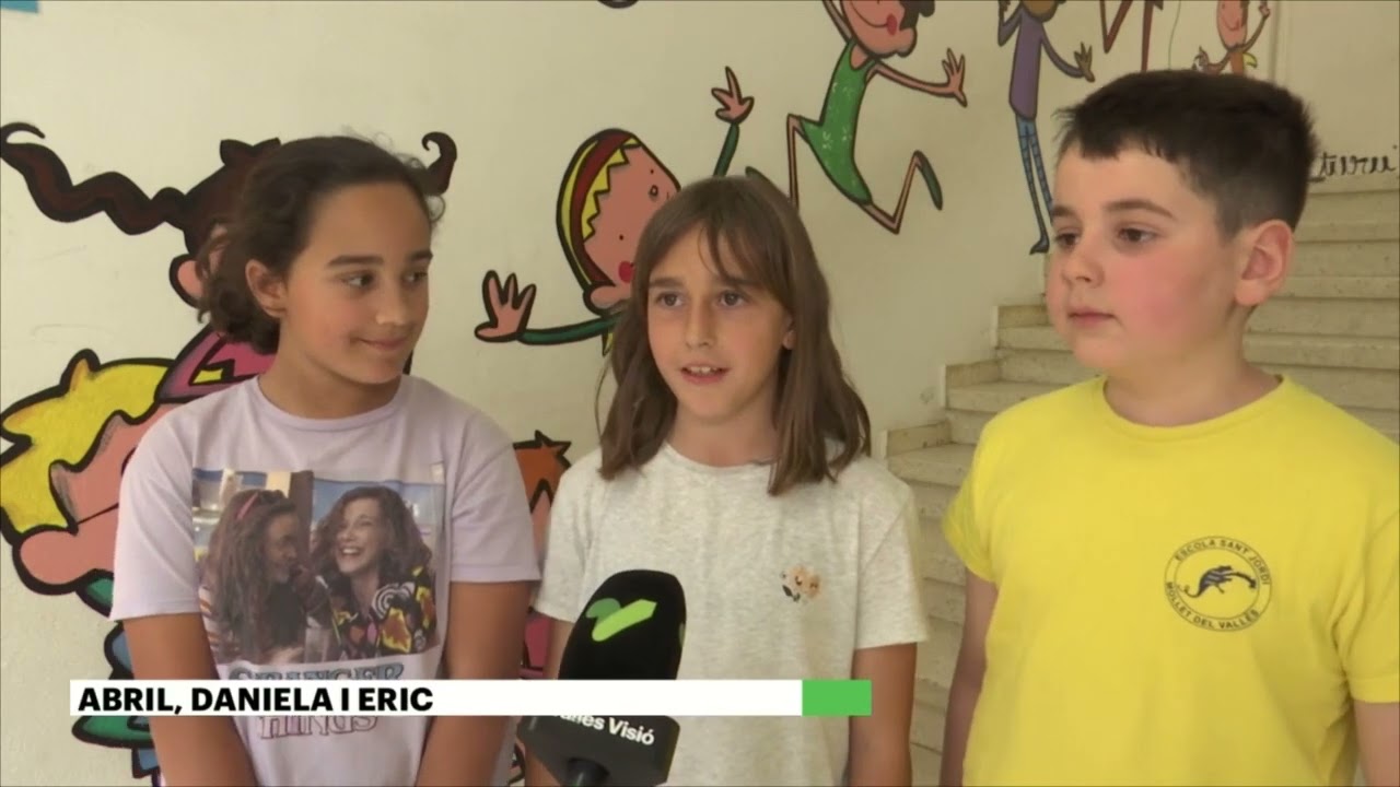 L’activista i raper senegalès Thiat defensa els drets humans a l’Escola Sant Jordi de Mollet