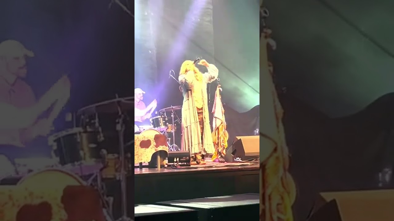 Ver It’s been a blast playing so many festivals this summer! 🤍 no YouTube Ver It’s been a blast playing so many festivals this summer! 🤍 no YouTube