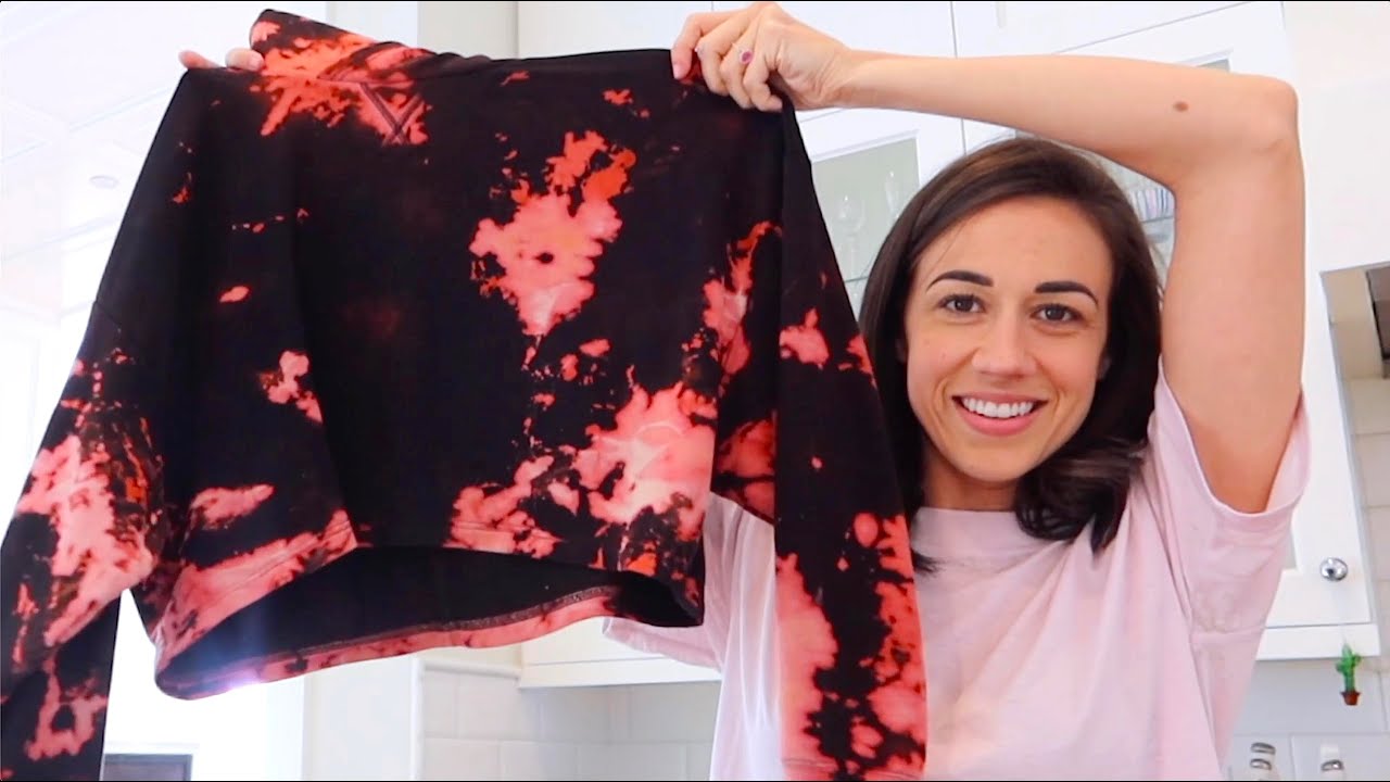 REVERSE TIE DYE-ING MY CLOTHES WITH BLEACH! - YouTube