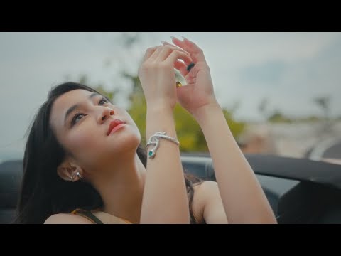 Keisya Levronka -