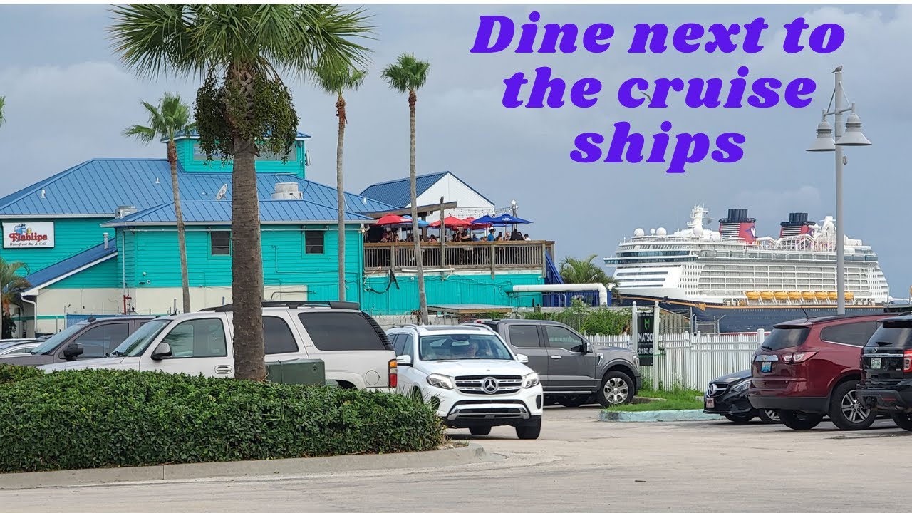 Fish & Ships℠, Seafood Dining Spot