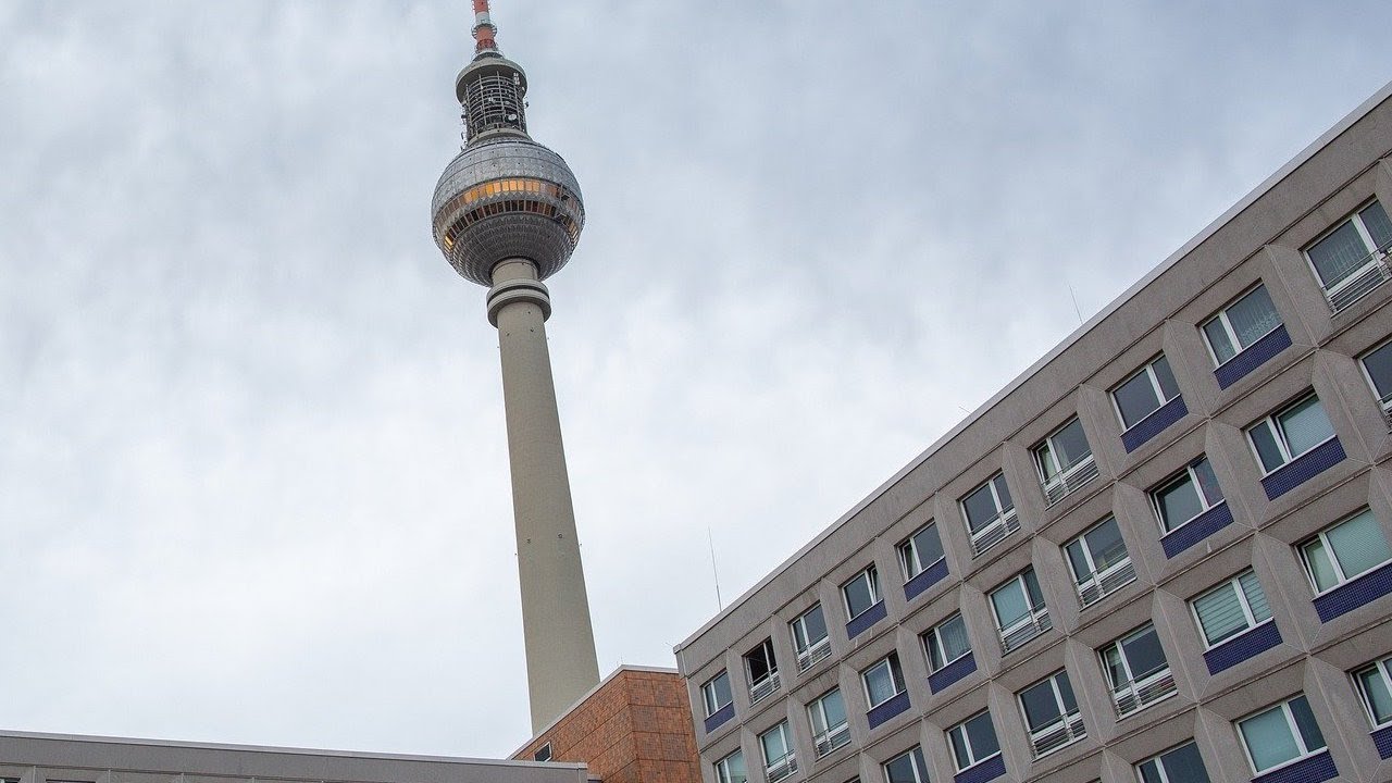 Mietendeckel Adé - was nun? Alles zu drohenden Nachzahlungen und der Zukunft des Wohnungsmarkt