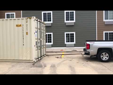 4-x-4-chevy-truck-pulls-heavy-container