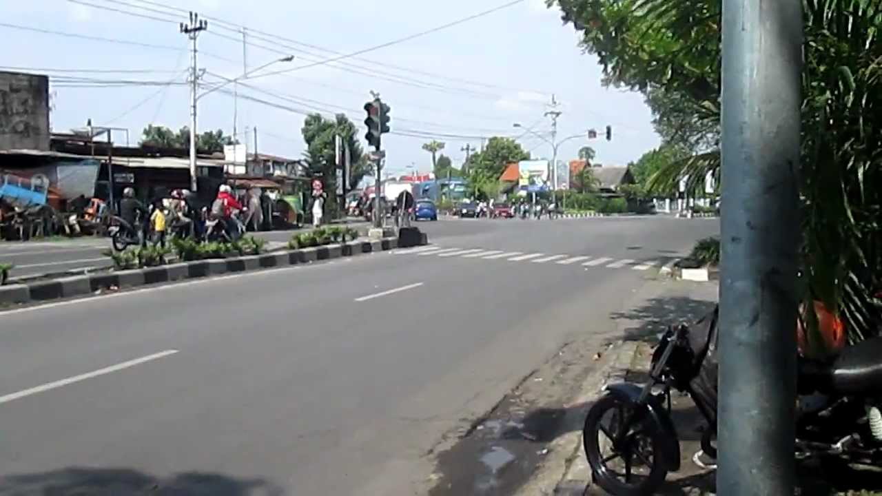 AKU KI COOYYY.....hehehheh.....NGUUOOOKKKK.....@JAMNAS YRKI VII SOLO.MOV