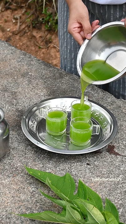 Papaya Leaf Juice #asmrfood #veganrecipes #health #asmrcooking #detox #juice #papaya