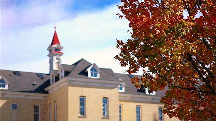 Plan a Road Trip & Experience Fall Color in Traverse City