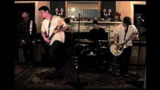 Title Fight - '27'