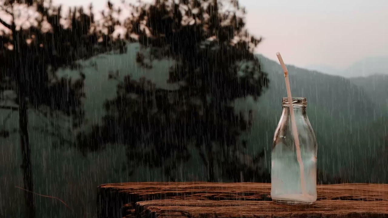 Gentle thunder and rain sounds for sleeping near the wood picnic table adlı videoyu YouTube'da izle Gentle thunder and rain sounds for sleeping near the wood picnic table adlı videoyu YouTube'da izle