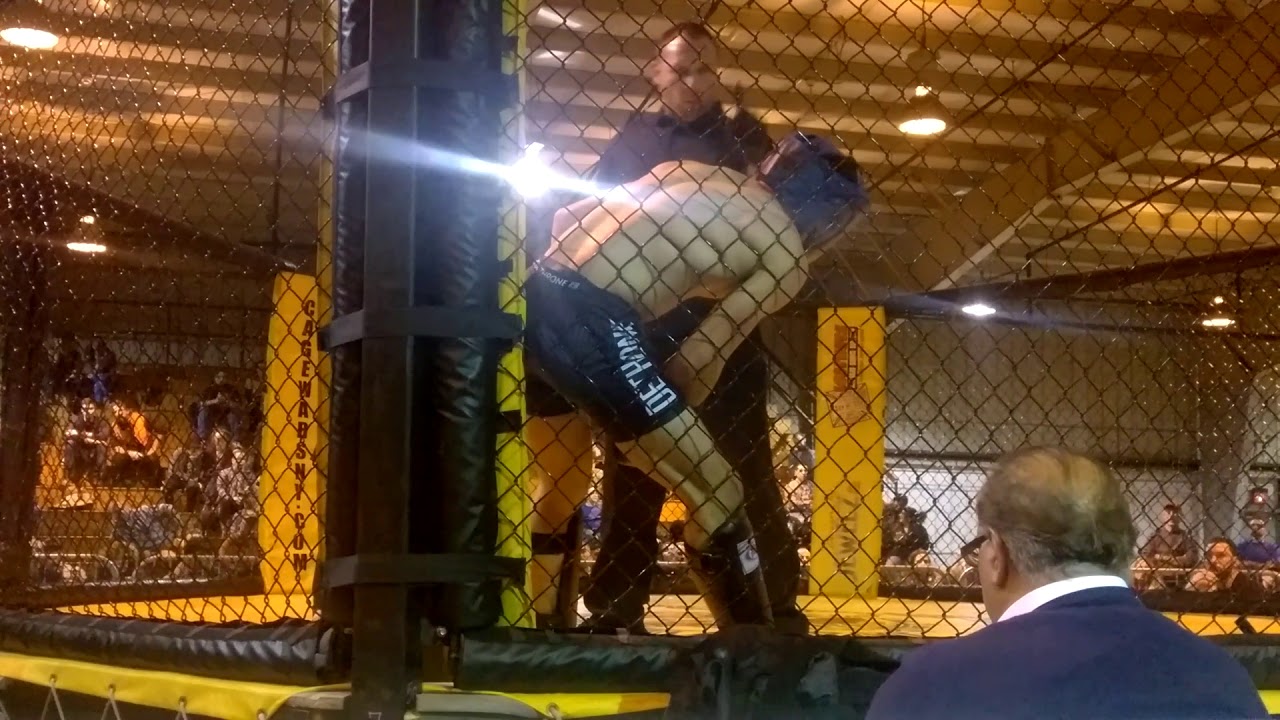 camera iphone 8 plus apk Kickboxing Match #1 Round 3