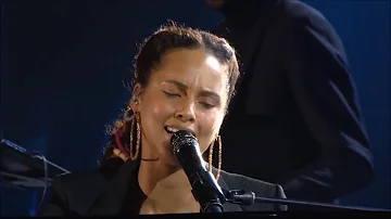 Alicia Keys - Holy Grail - Jay Z Tribute