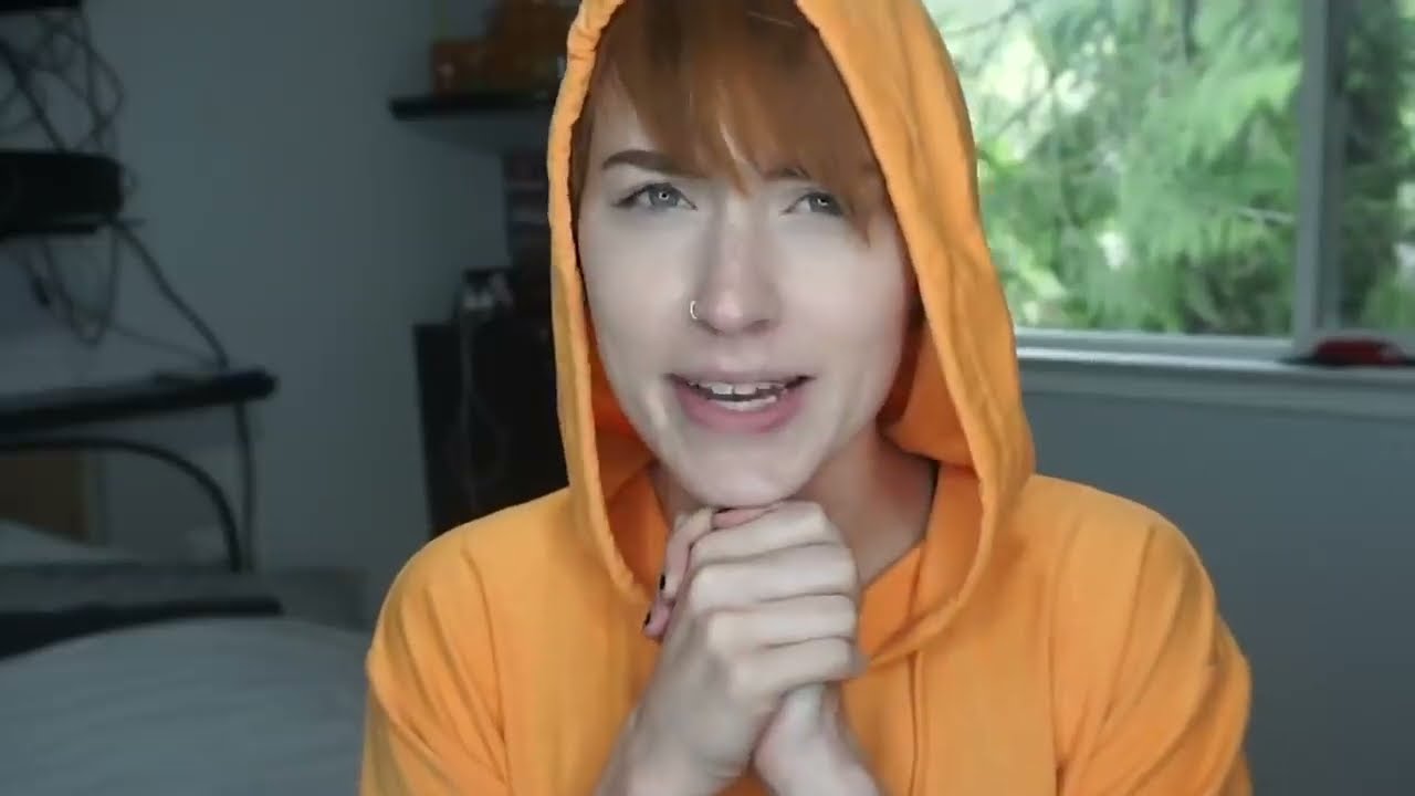 Pack With Me! (Tips On How I Pack For A Trip) (Laineybot Reupload)