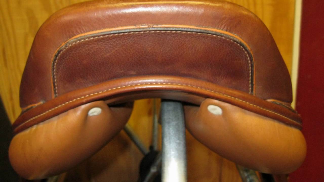 HDR Pro A/O Used Close Contact Saddle 19"M 20321 YouTube