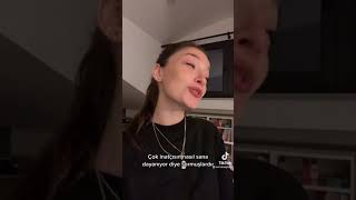 Çok Inatçısın Nasıl Sana Dayanıyor