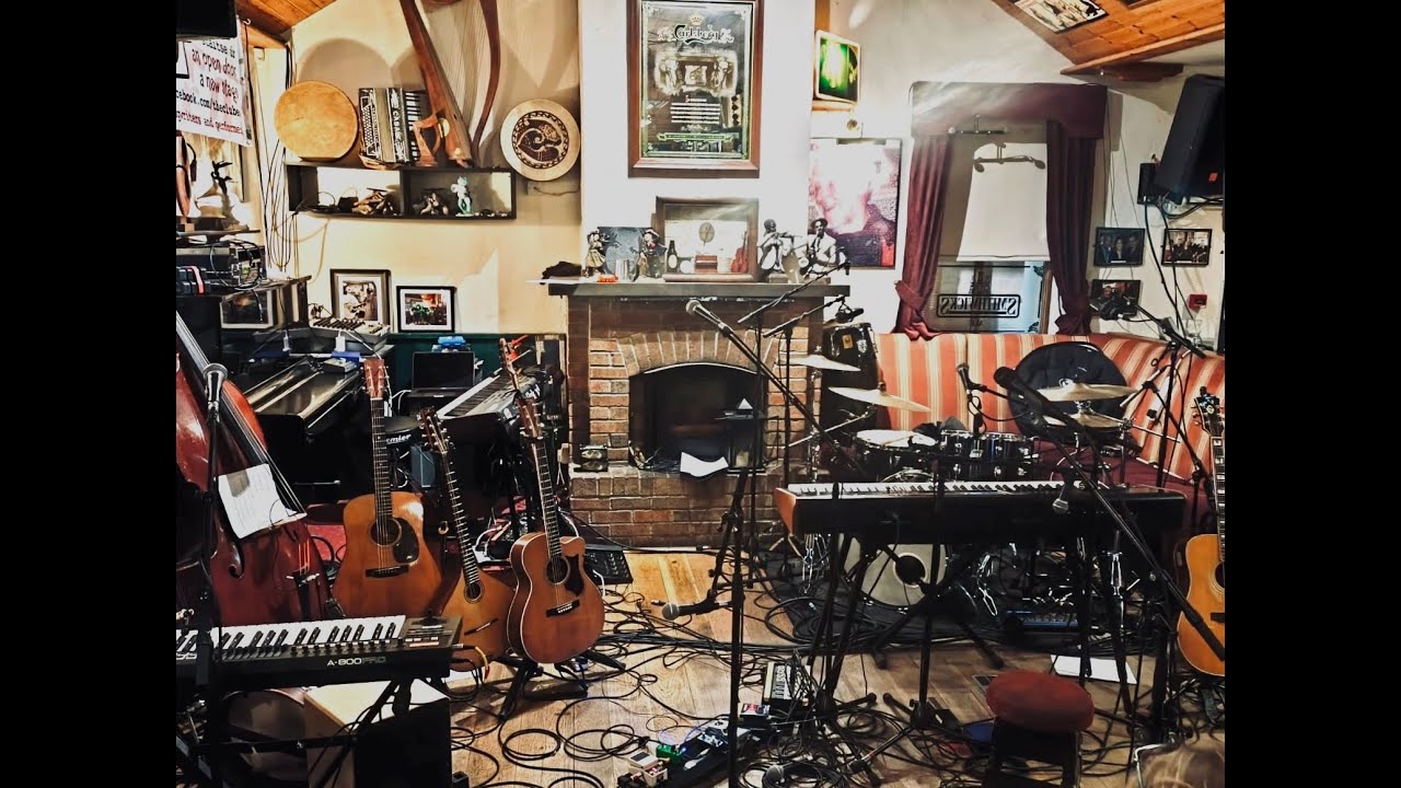 Clannad at Clubeo, 24 October 2025