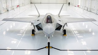 三菱F-35戦闘機2025ついに公開！世界最強ステルスの衝撃性能とは！？
