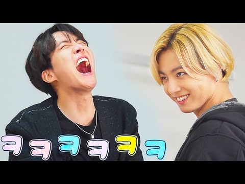 BTS FUNNY MOMENTS VIRAL CLIPS
