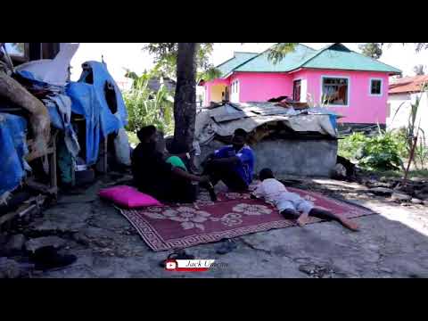 DOGO AZUA BALAA : kisa mgeni mchoyo /Vunjambavu😂😂