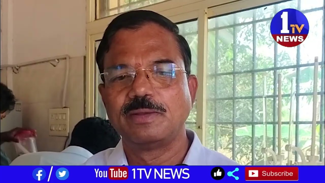 ఉమ్మడి పశ్చిమగోదావరి జిల్లాసంగం పాల డైరీ కేంద్రంలో ఆహార నియంత్రణ అధికారులు తనిఖీ