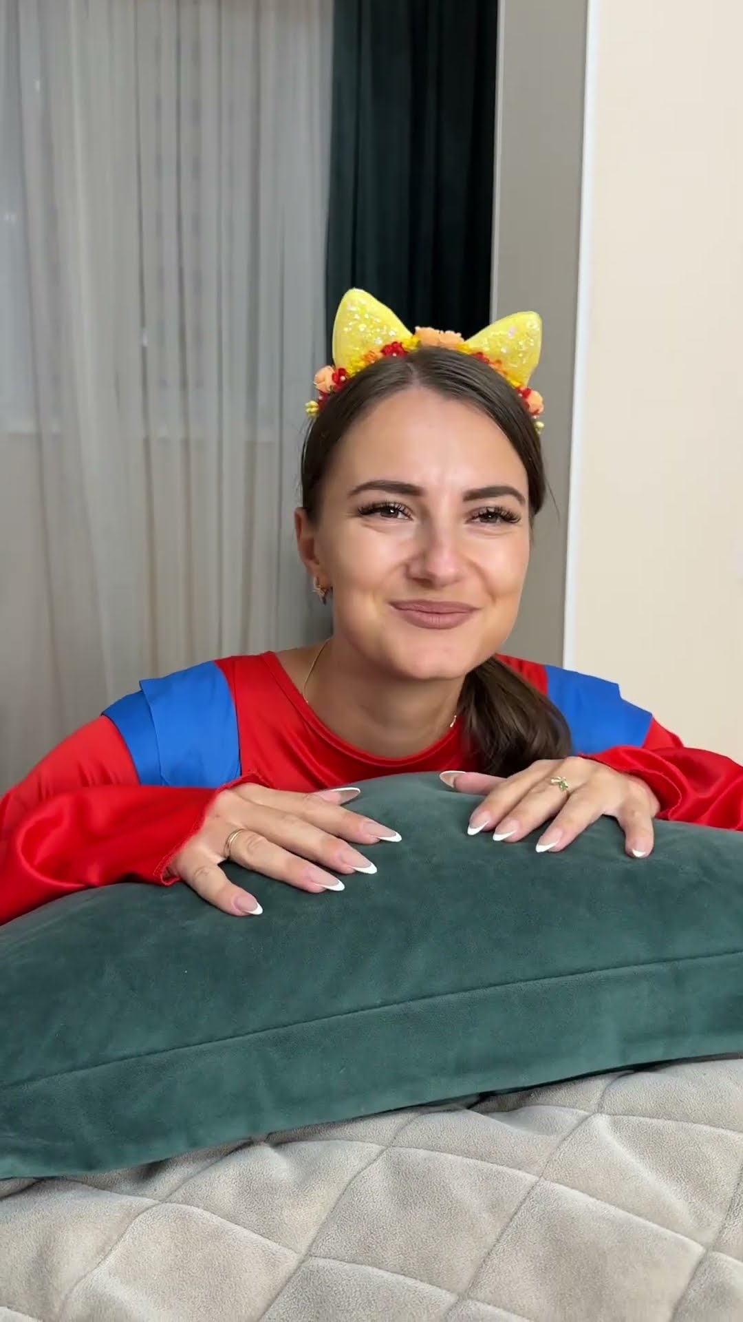 Dance with cat by Secret Vlog