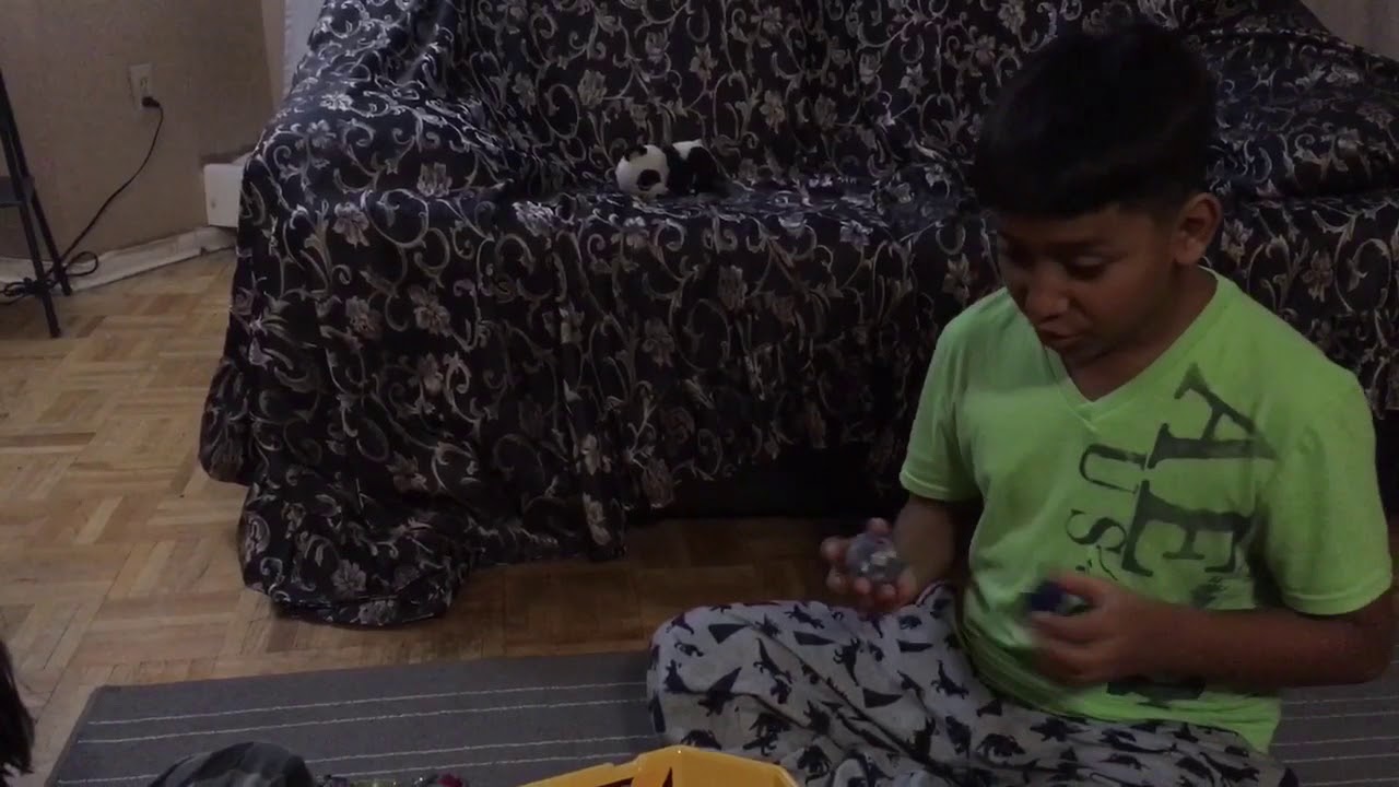 BeyGod vs Xcalius X2