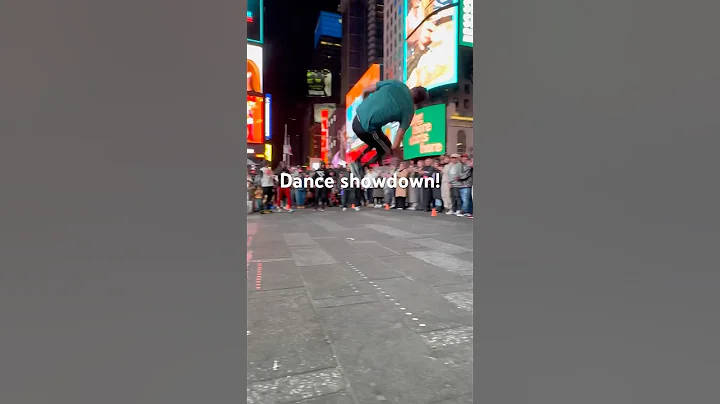 Times Square’s breakdance, New York City breakdancing! #shorts #trending #dance #nyc