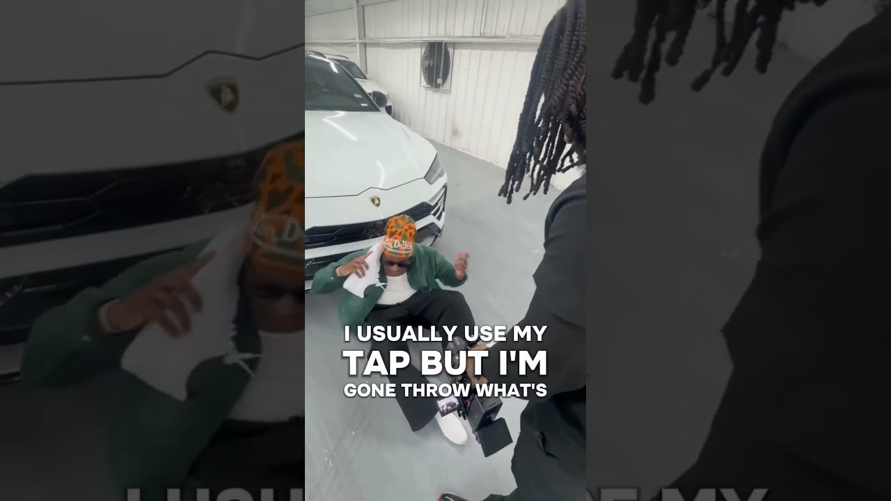 All whites G Nikes Probably only wear em ✌🏾!! 