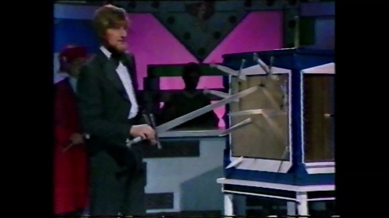 Markelius y Kira en “Los Sabios” (TVE, mediados de los años 80)