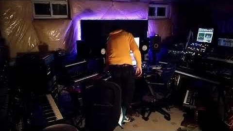 Big Jam with 12 Synths and Akai MPC X (7)