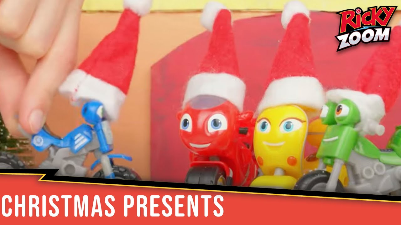 Ricky Delivers Christmas Presents 🎁 Ricky Zoom Toy Episode 🎁