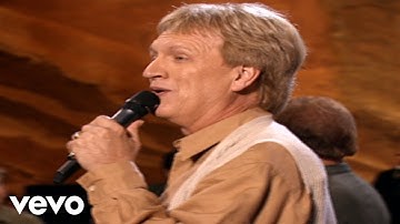 Bill & Gloria Gaither - So High [Live] ft. Terry Blackwood