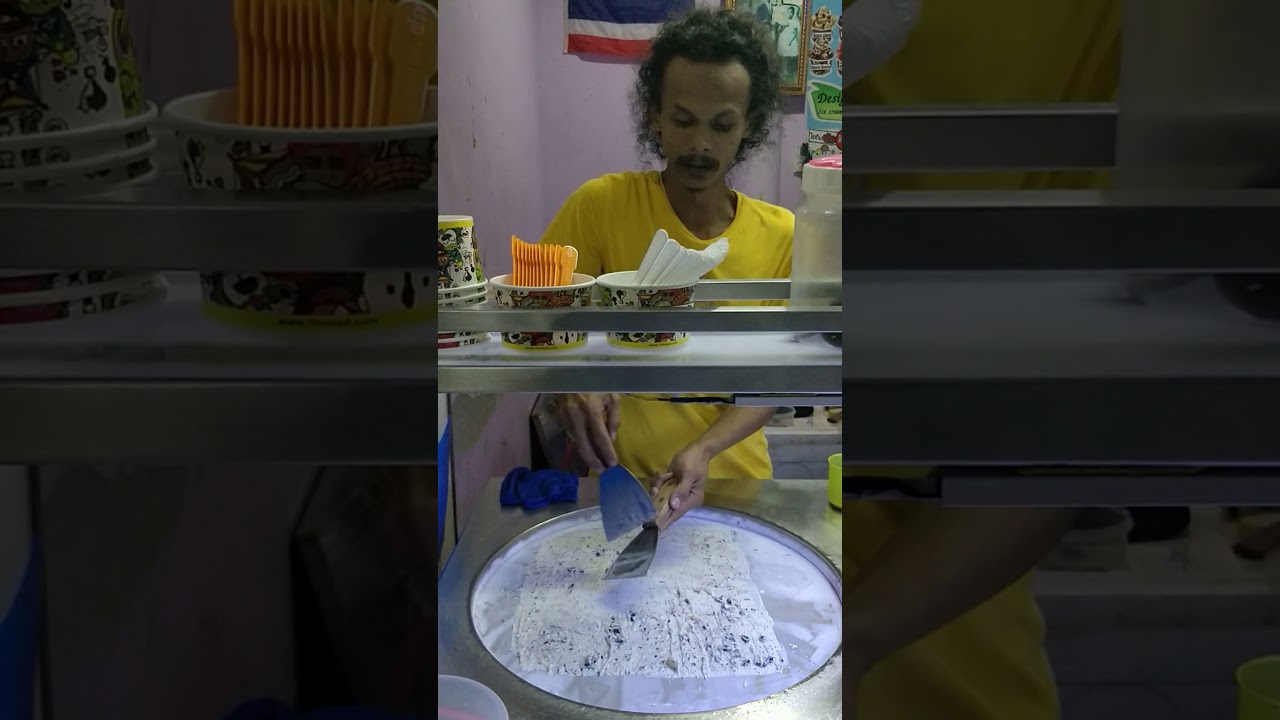 How to make Thai ice cream. I Tim Pad - YouTube