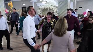 Atmosfera de nota 10 cu TrupaWEDDING, formatie evenimente Botosani, Suceava,Iasi - Contct:0755508849
