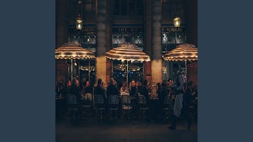 Pulsating Backdrops for Weekend Dinner