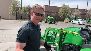 John Deere 60D Mittelmähwerk-Entfernung