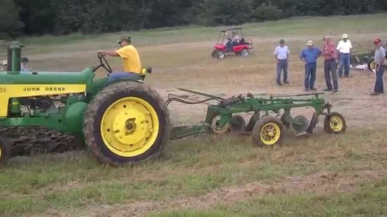 Penfield I&I Historic Farm Days John Deere 630 plowing YouTube