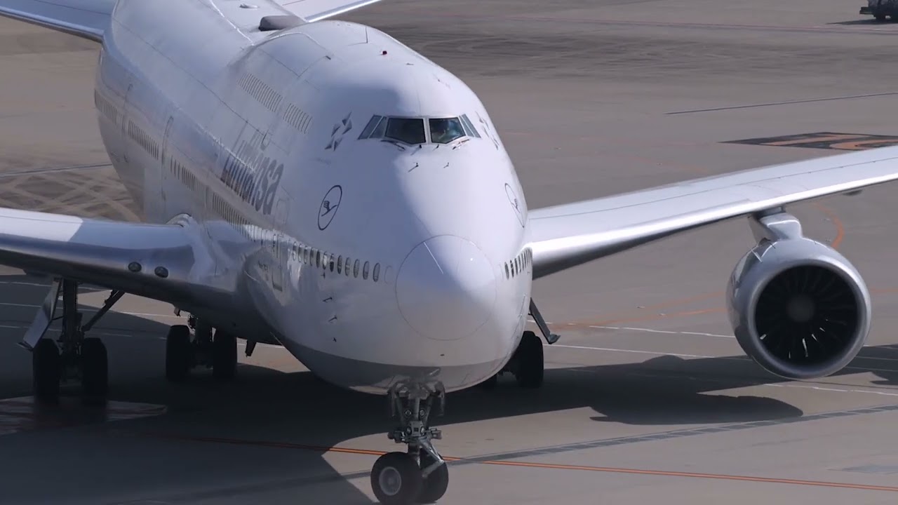 【ルフトハンザドイツ航空】大迫力！ボーイングB747-8がスポットイン|羽田空港第3ターミナル展望デッキから撮影