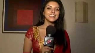 Asin Thottumkals New Year Wish