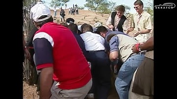 Vintage Tiger - Moving the Rock at the 1999 Phoenix Open