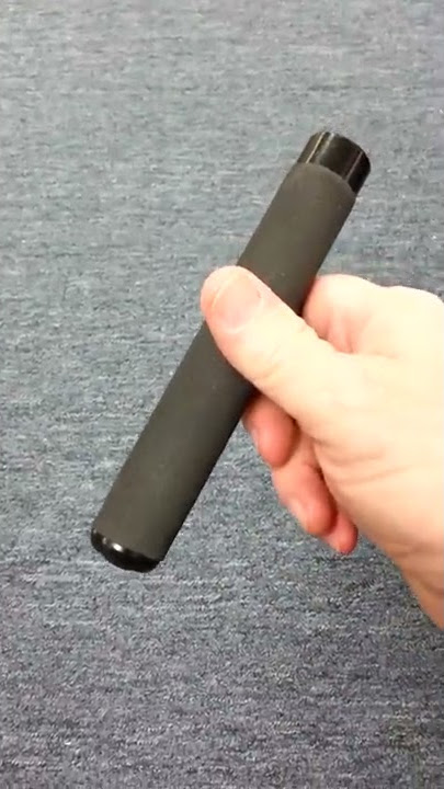How to easily close an expandable baton
