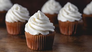 Delicious Homemade Banana Cupcake Recipe with Cream Cheese Frosting Delicious Homemade Banana Cupcake Recipe with Cream Cheese Frosting