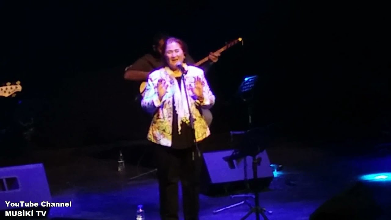 SABAHAT AKKİRAZ - Üç Telli Turnam Davut Sulari Telli Turnalar Berrin Sulari (Konser/Canlı) @Antalya