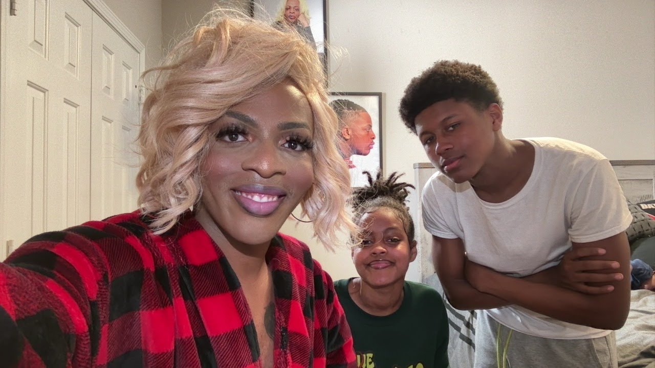 Late night Q&A With Ms.Renee & Her Kids!