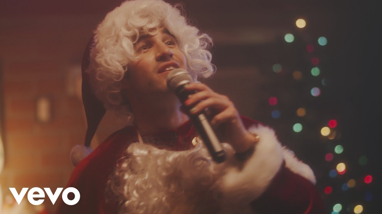 Darren Criss - Drunk On Christmas ft. Lainey Wilson
