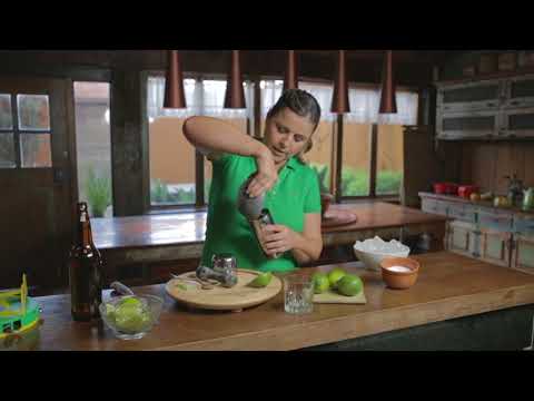 Caipirinha: el trago nacional de Brasil, por la Chef Adelaide Engler.