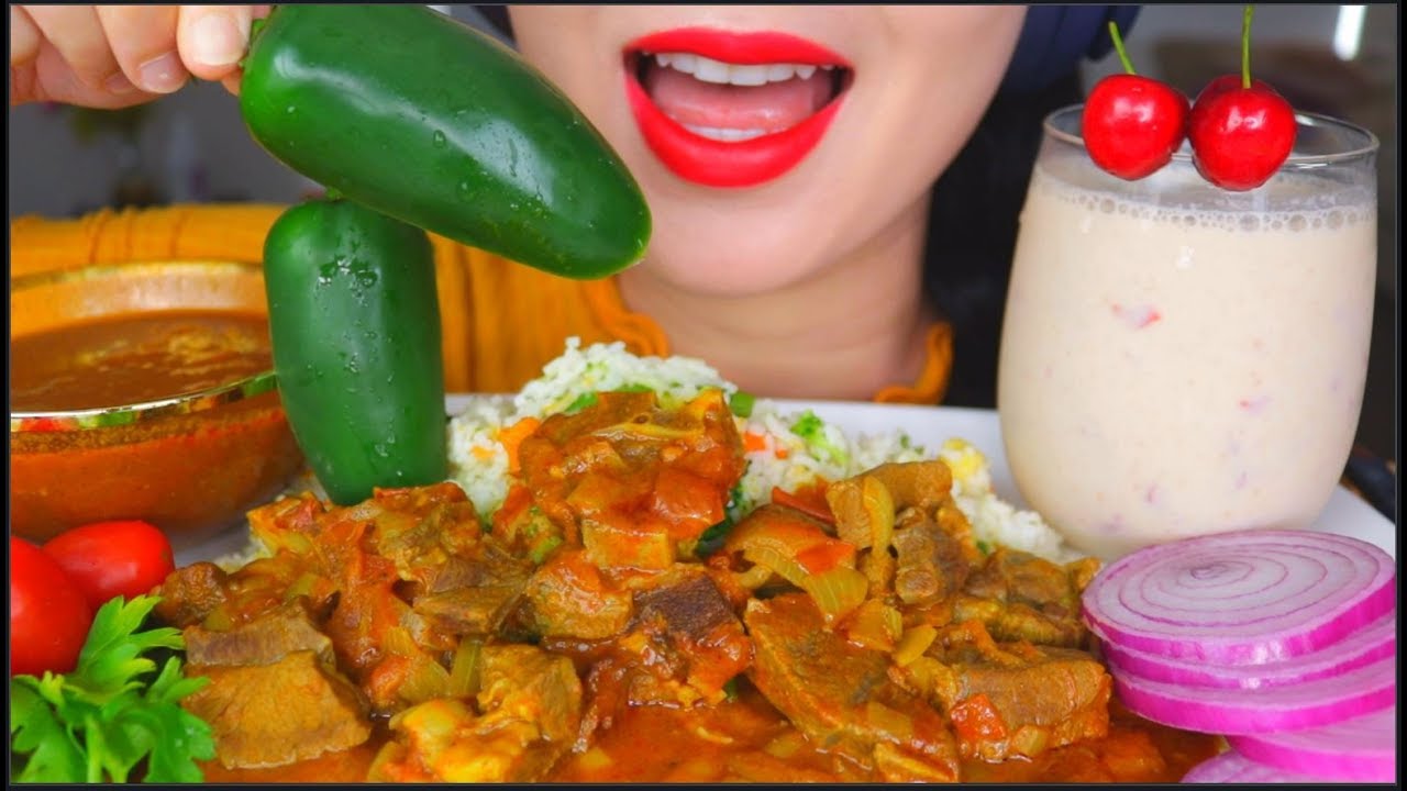ASMR GOAT CURRY SPICY MUTTON, RICE, CHILLI, ONION, CHERRY YOGURT LASSI | KARI KAMBING 咖喱饭咀嚼音 먹방
