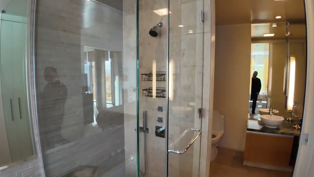 Veer Towers 2 bed 2 bath condo on the 9th floor with south views