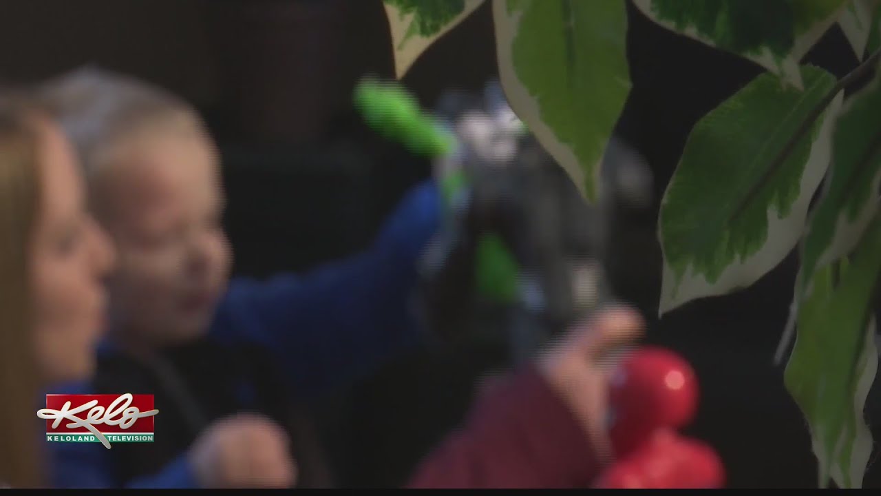 Mother says she removed her son from Sioux Falls daycare after car seat ...
